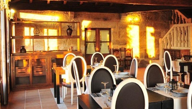 O Paxareco De Ay Hotel Meis Екстериор снимка