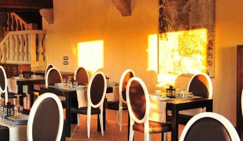 O Paxareco De Ay Hotel Meis Екстериор снимка